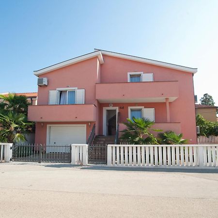 Apartments Maric With Parking Umag Extérieur photo