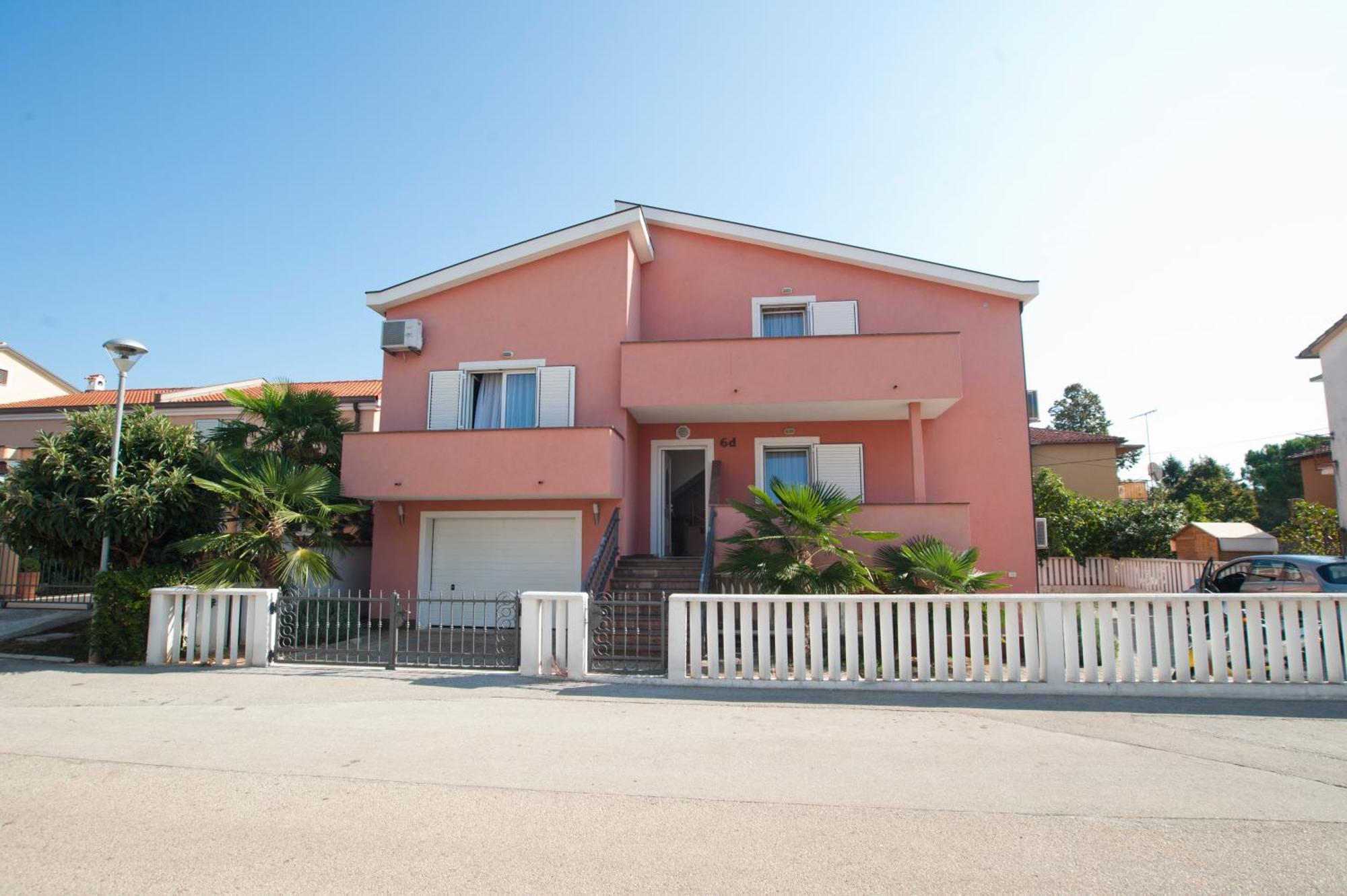 Apartments Maric With Parking Umag Extérieur photo