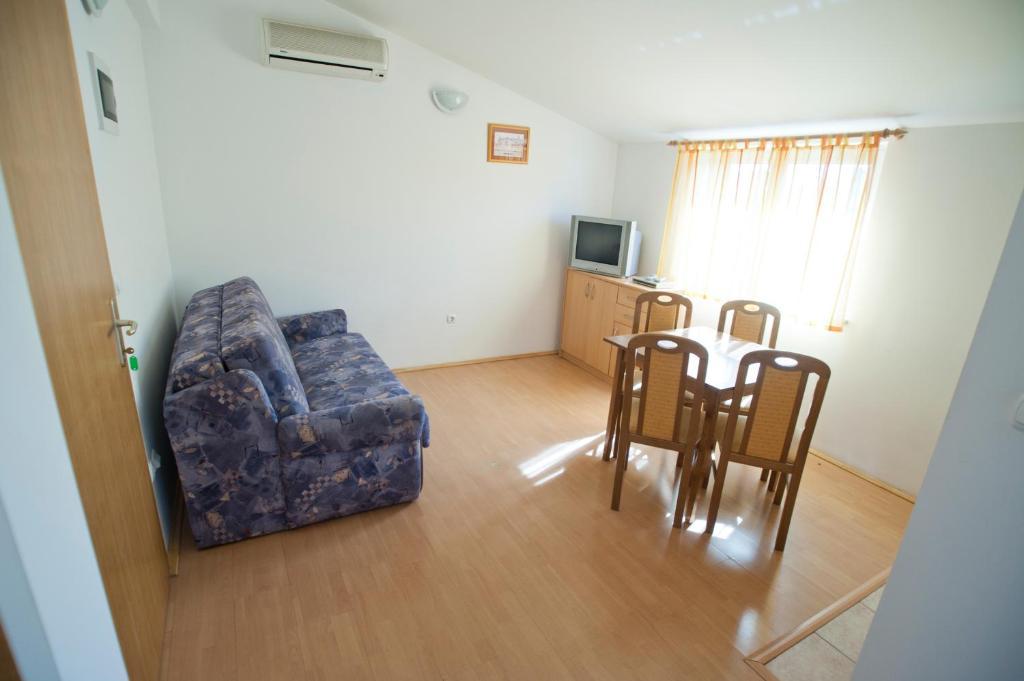 Apartments Maric With Parking Umag Chambre photo